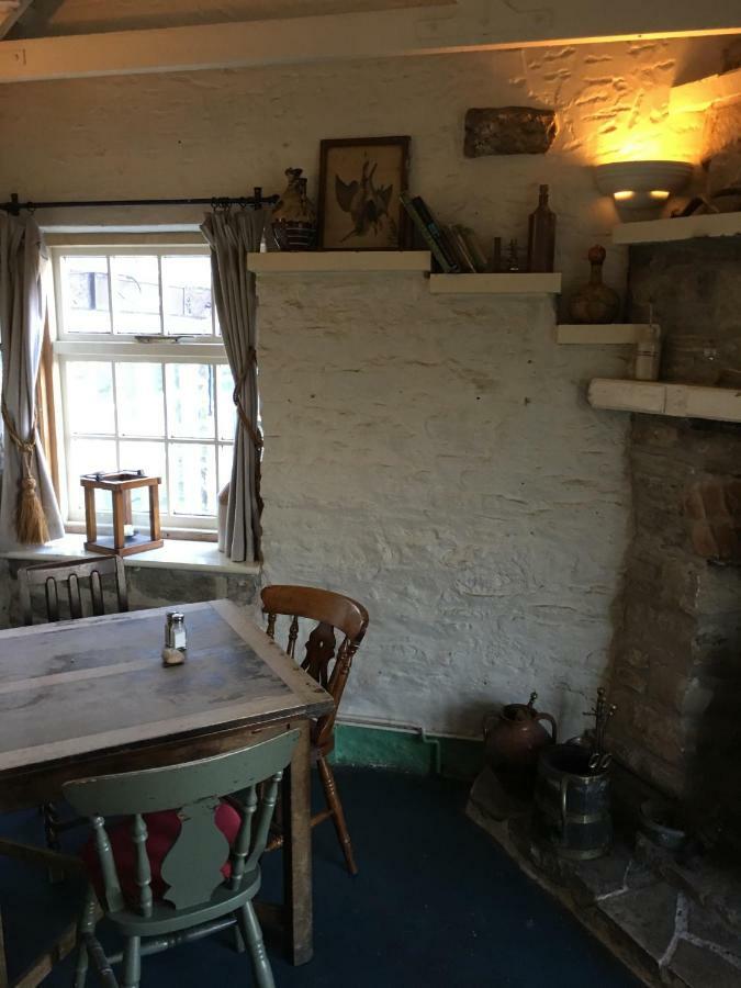 The Scott Arms Bed & Breakfast Кингстън Екстериор снимка